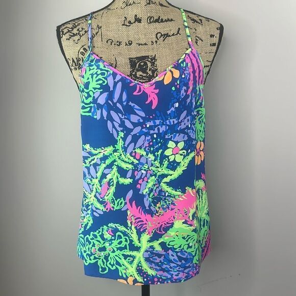 Lilly Pulitzer Top - Picture 1 of 8